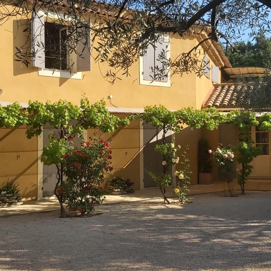 Le Chant Du Coeur Roussillon en Isere Esterno foto